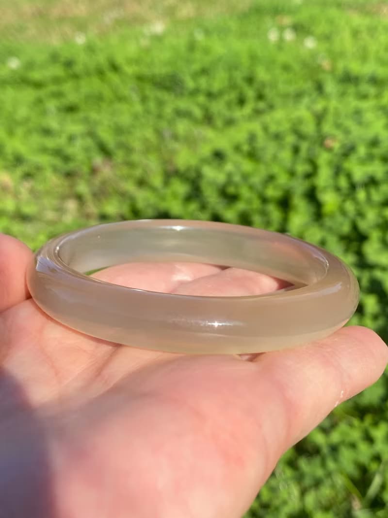 天然香檳色瑪瑙手鐲56