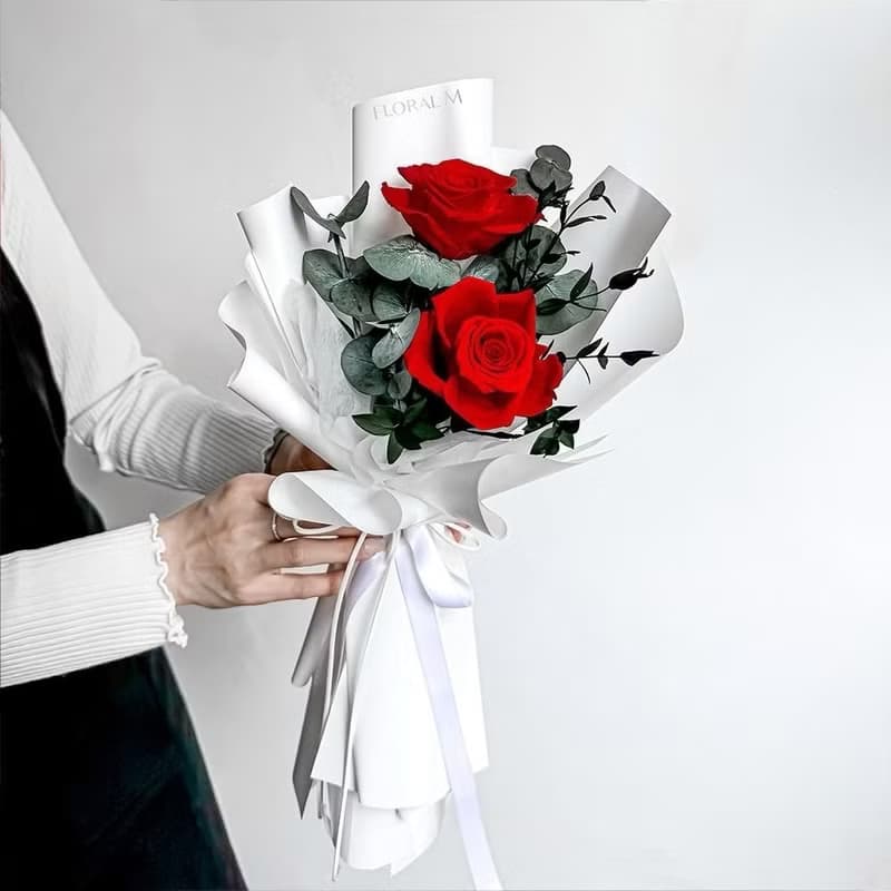 永恆浪漫紅玫瑰永生花束