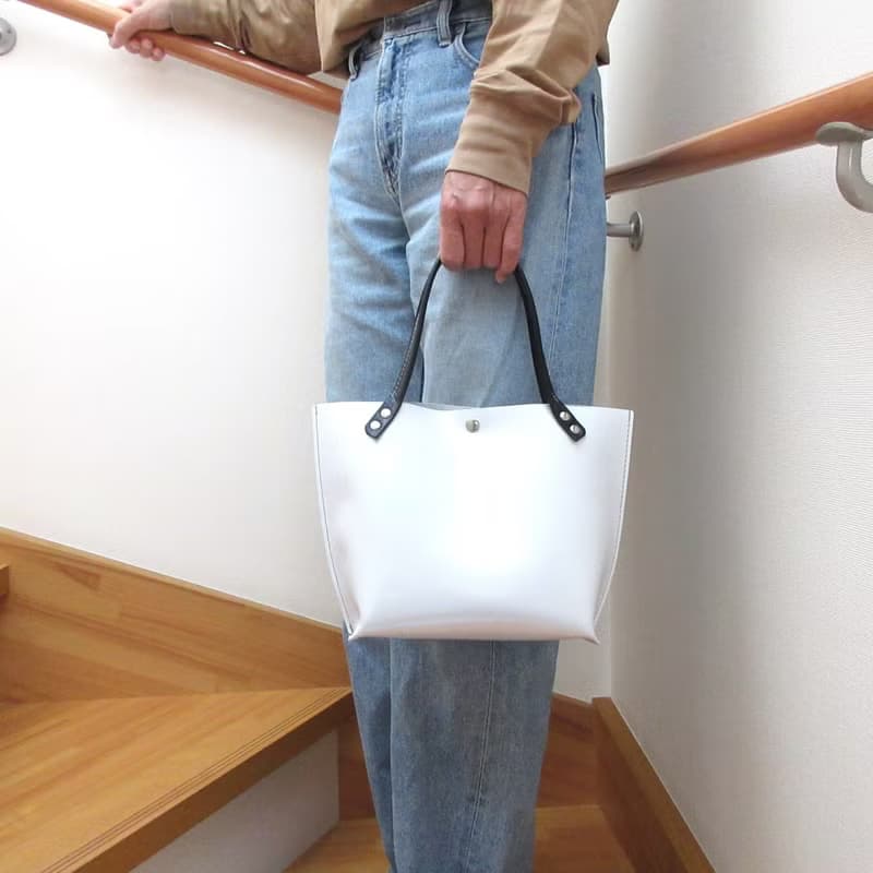 NEWライン・牛革・ロングハンドル・底マチワイド・一枚革のミニトート・0597