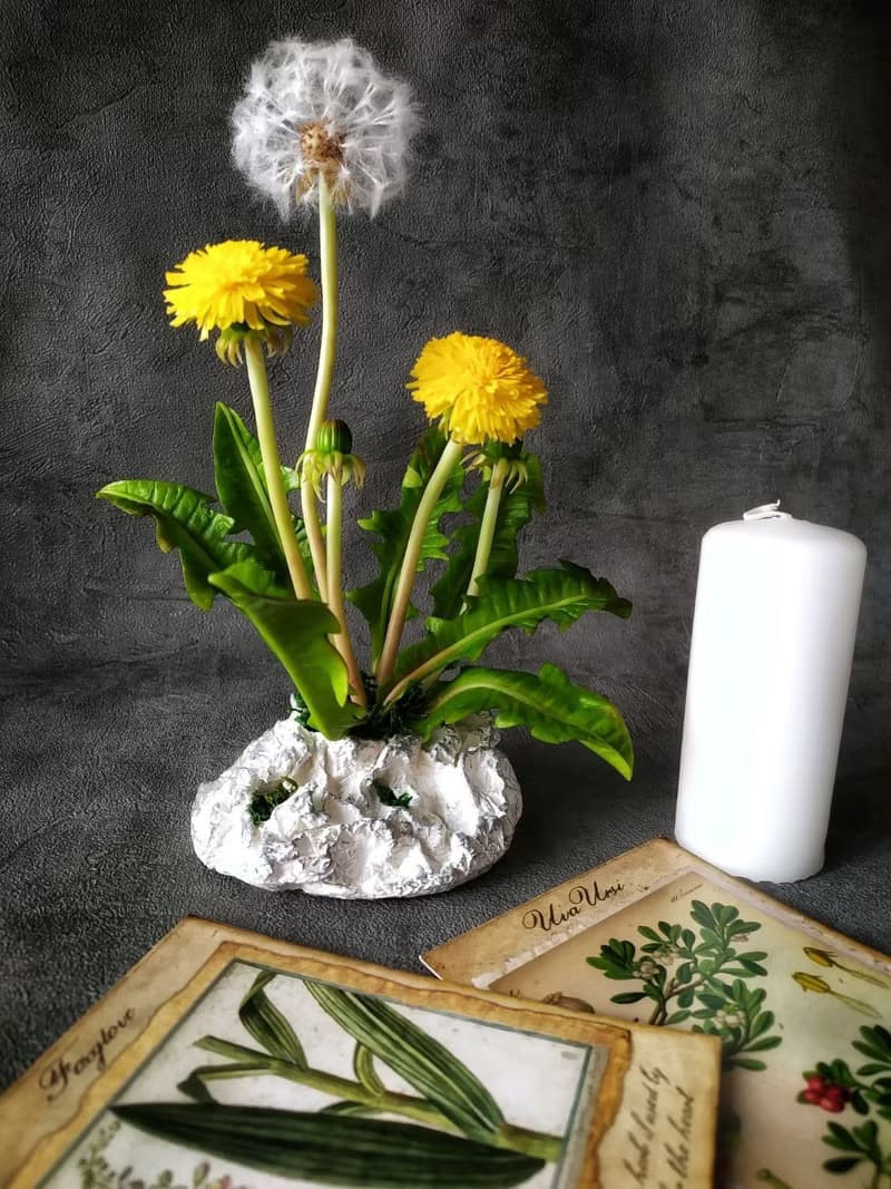 Dandelion flowers Cold Porcelain/clay. Ceramic bouquet. Botanical sculpt