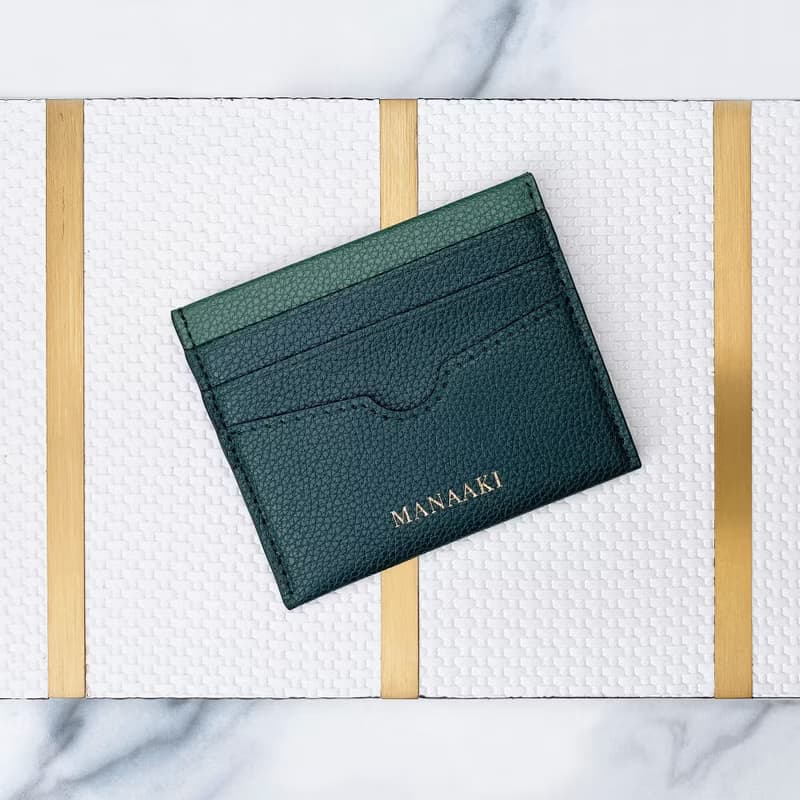 【MANAAKI】半月卡片套(6卡位) 名片夾 小錢包 錢夾 皮革