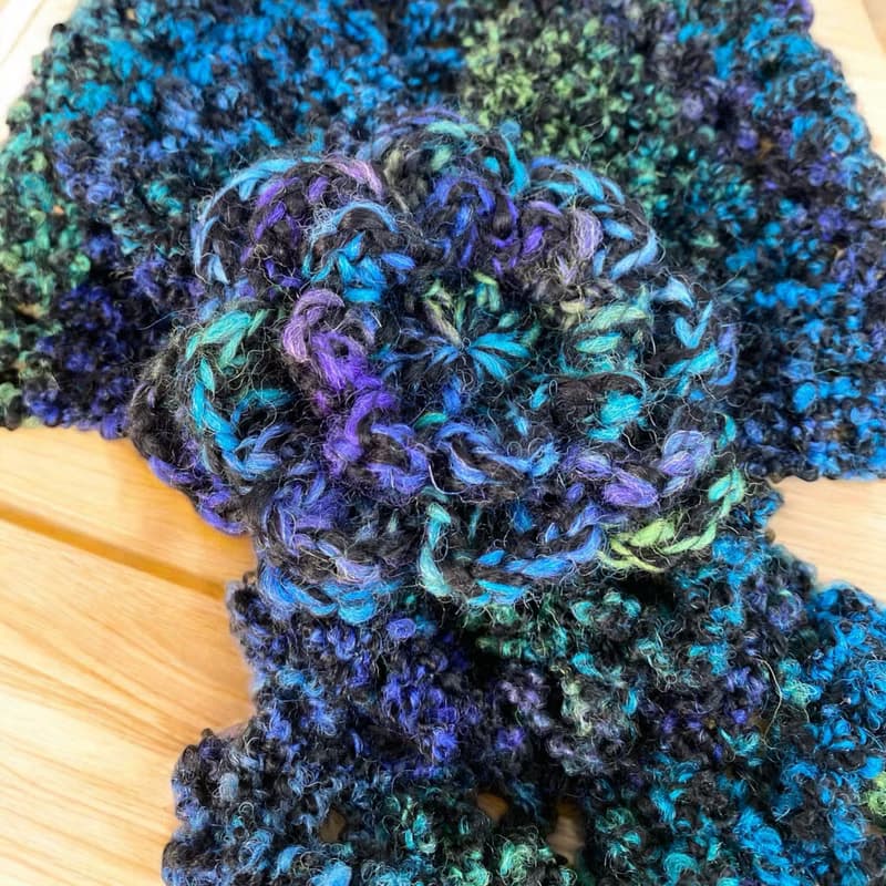 Handmade 立體花朵圍脖  深海藍綠