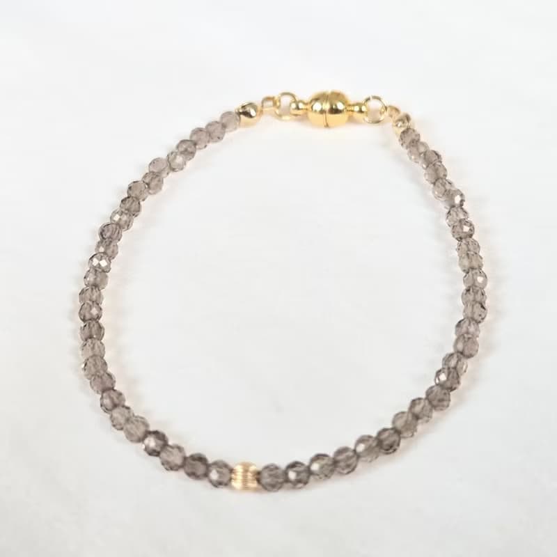 【日本製】スモーキークオーツ ブレスレット – 14kgfビーズ / マグネット留め具 / 金属アレルギー対応