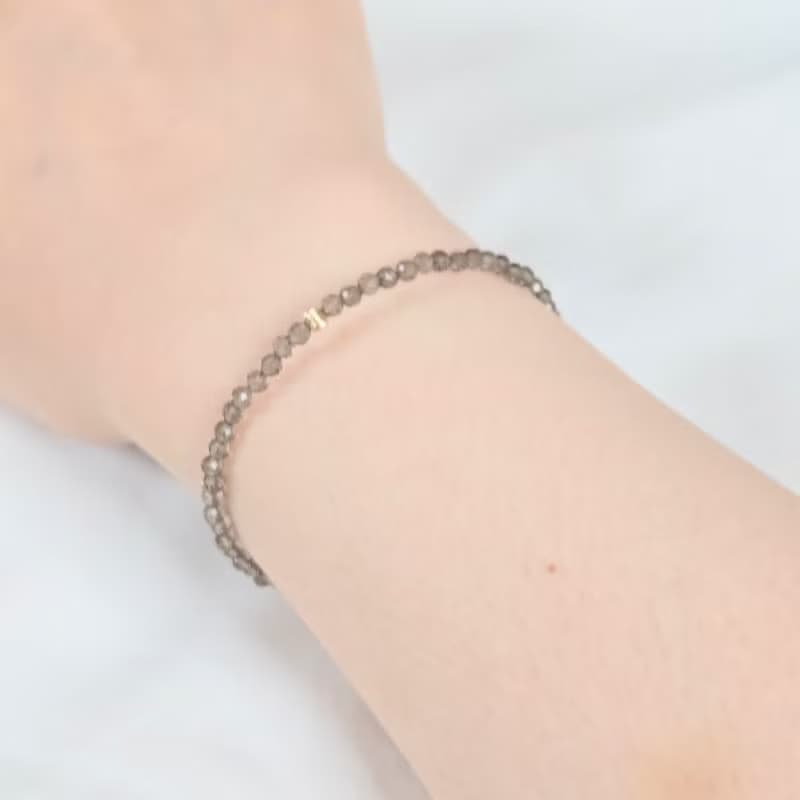 【日本製】スモーキークオーツ ブレスレット – 14kgfビーズ / マグネット留め具 / 金属アレルギー対応