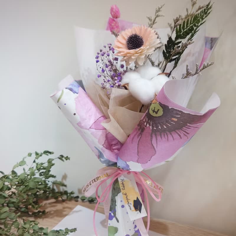 夢境後花園畢業花束中款 /乾燥花束/永生花/太陽花/畢業乾燥花束