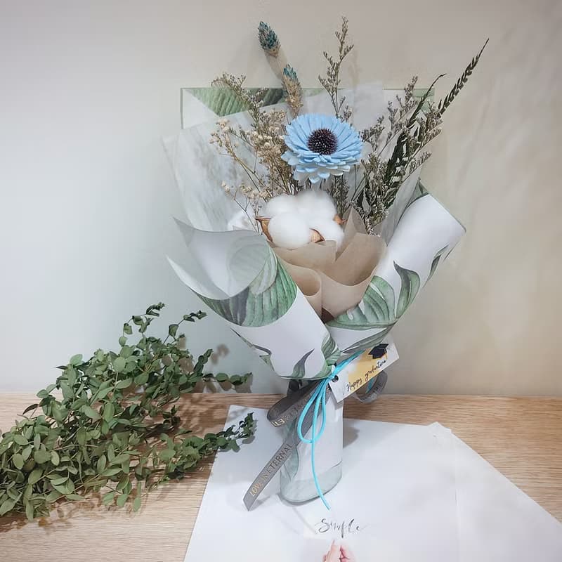 夢境後花園畢業花束中款 /乾燥花束/永生花/太陽花/畢業乾燥花束