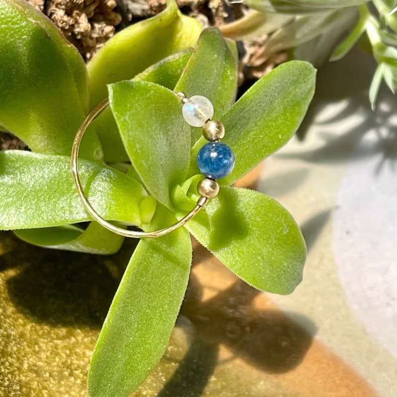 老林雜貨 | 天然石黃銅戒 圓珠 (藍晶石/藍紋瑪瑙)