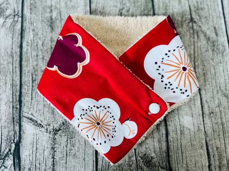 新年飾物 手工縫製大紅棉花保暖圍巾圍脖頸巾