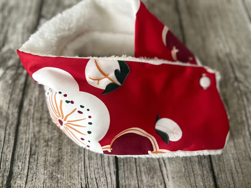 新年飾物 手工縫製大紅棉花保暖圍巾圍脖頸巾