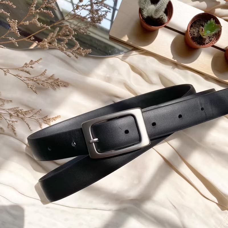 女款黑色簡約真皮皮帶 牛皮製 生日禮物/旅行用品/母親節禮物
