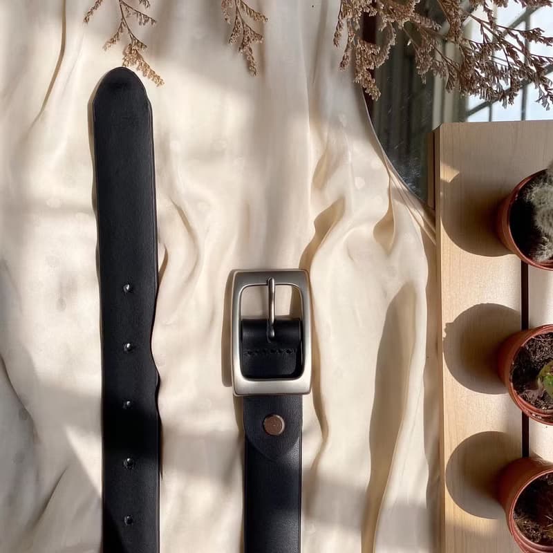 女款黑色簡約真皮皮帶 牛皮製 生日禮物/旅行用品/母親節禮物