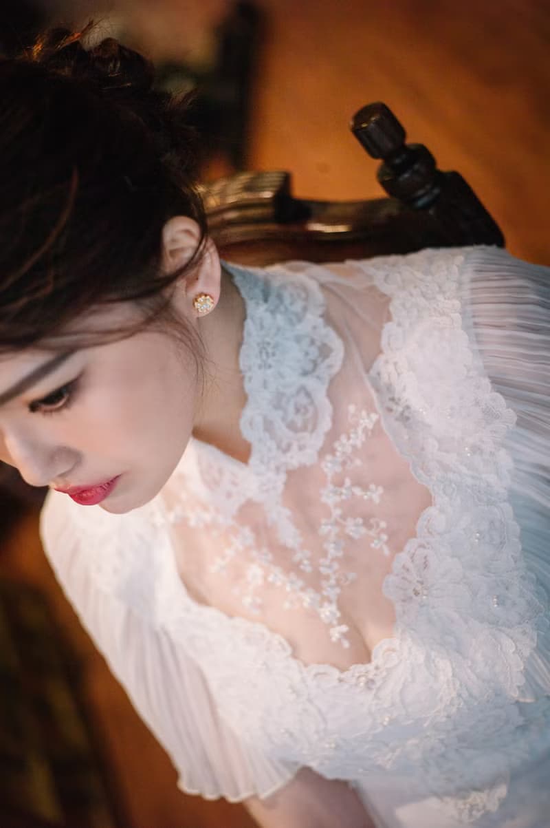CreamyWhite_William&Feb.聯名款耳環_24K金/Swarovski/珍珠小花