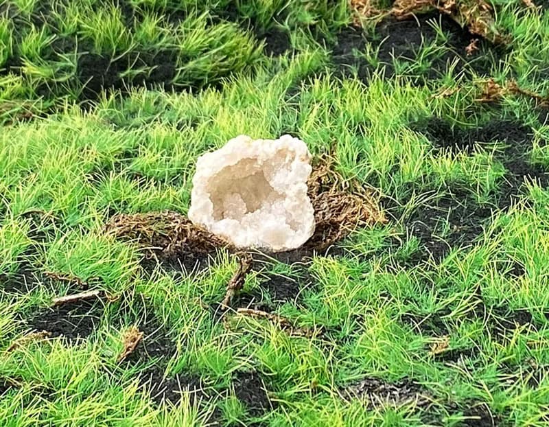 天然原礦晶瑩剔透招財瑪瑙白晶洞 招財開運 快速出貨 風水擺件