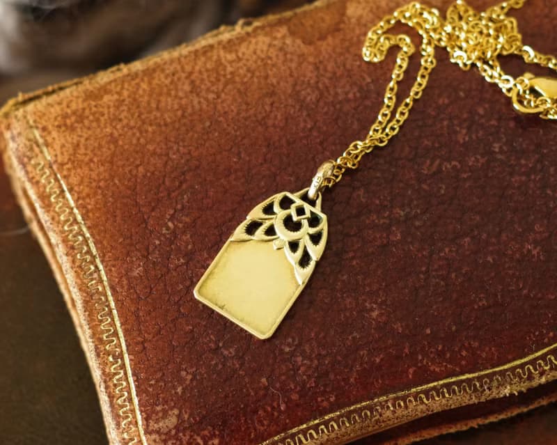 Antique骨董金色雕花字母墜子項鍊法國 Bijoux Fix N724
