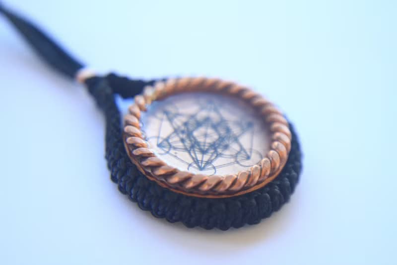 Orgonite Metatron Pendant | Orgonite Pendant | Tensor Ring Pendant| Radiating En