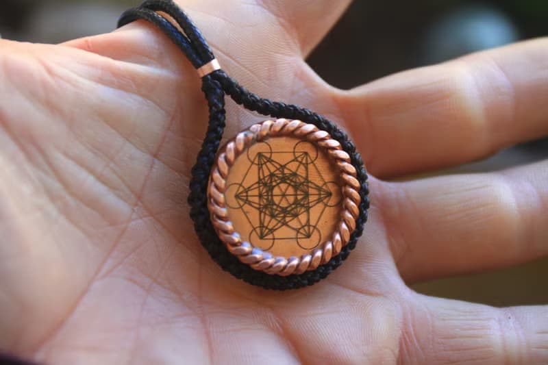Orgonite Metatron Pendant | Orgonite Pendant | Tensor Ring Pendant| Radiating En