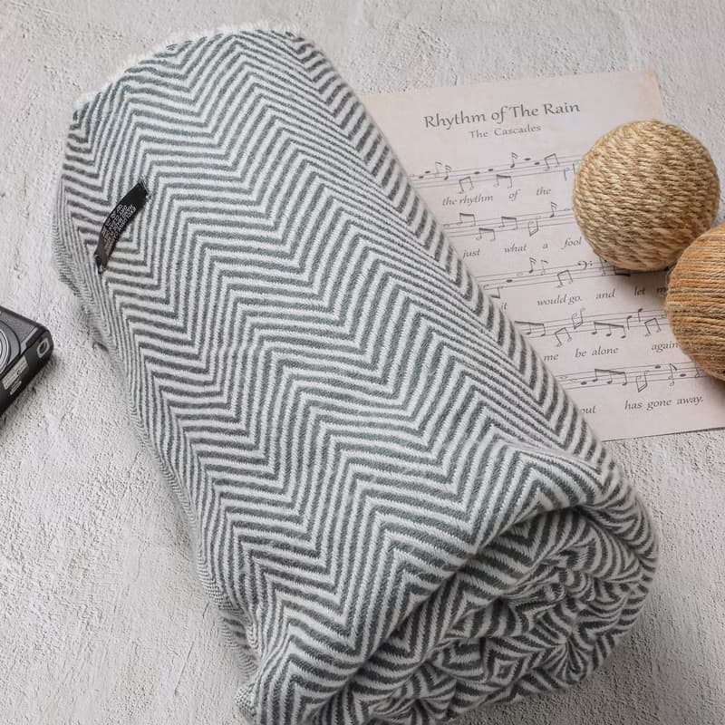 【毯子】喀什米爾羊毛大毯子/披肩 山形紋灰色 柔軟保暖