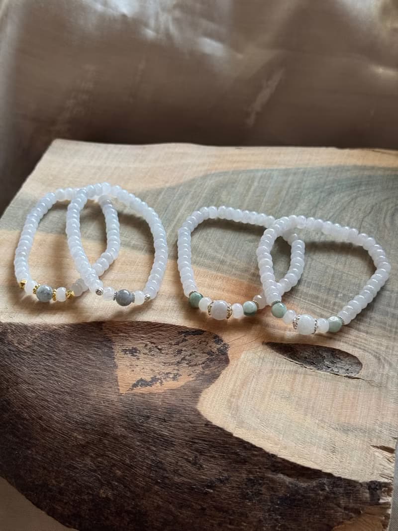 【翡翠】白翡經典設計手珠