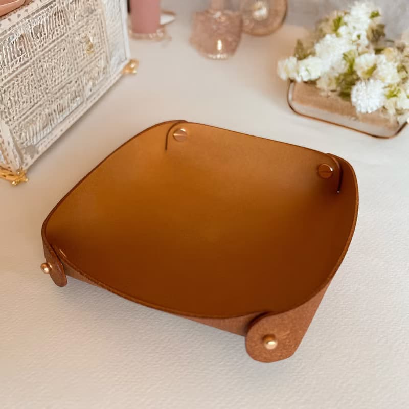 Leather Tray 皮革收納盤 - S / M  好評新色 巧克力棕/淺棕色