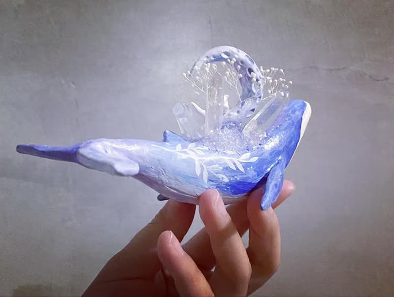 月亮小島鯨魚