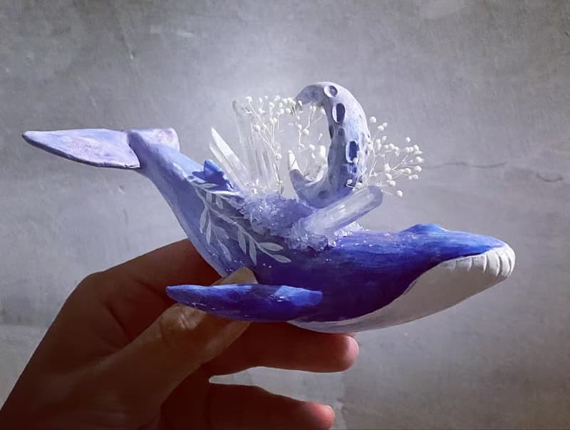 月亮小島鯨魚