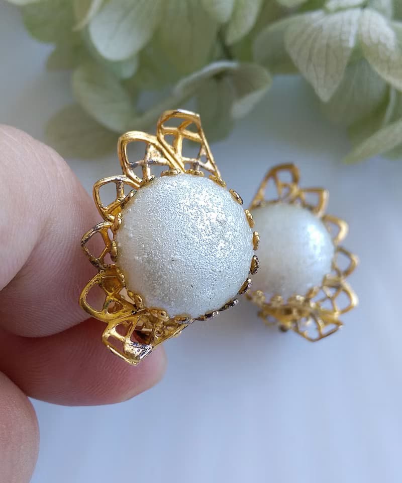 Vintage Jewelry 西洋古董飾品 FREIRICH 對稱 優雅白珠 夾式耳環