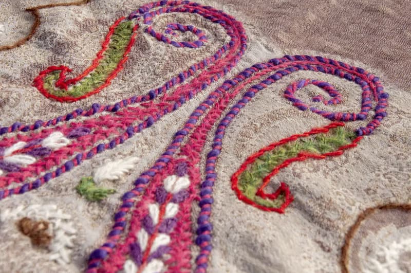 水煮羊毛披肩/針織圍巾/刺繡圍巾/羊絨披巾/喀什米爾Cashmere-花