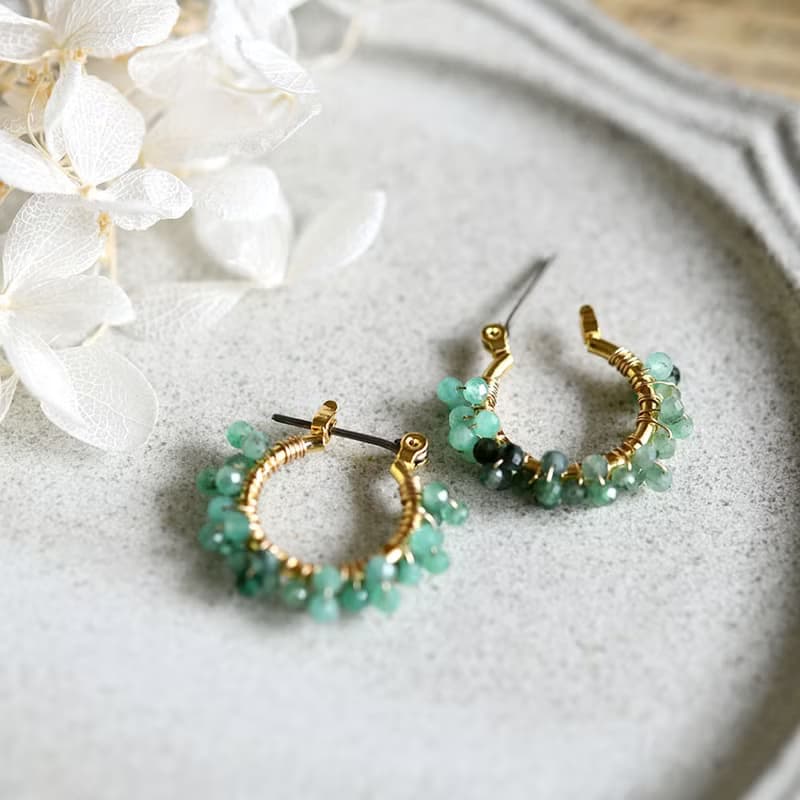 オリジナル 梅シリーズ エメラルドの フープピアスの 5月誕生石　両耳用 大