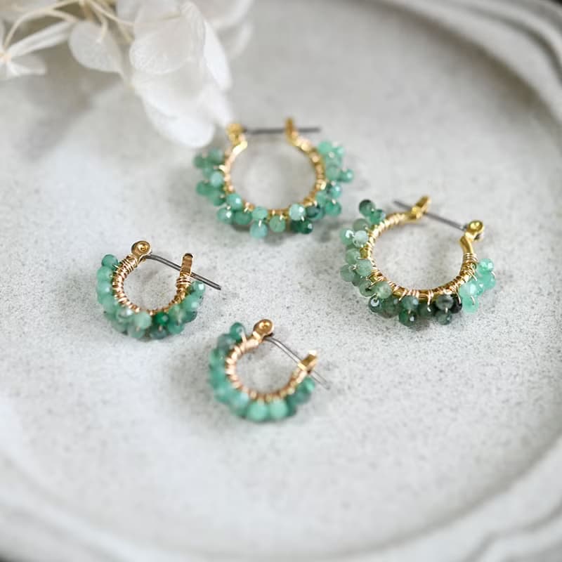 オリジナル 梅シリーズ エメラルドの フープピアスの 5月誕生石　両耳用 大