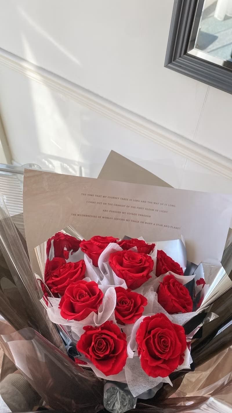 Floraflower 永生花束—銀河玫瑰