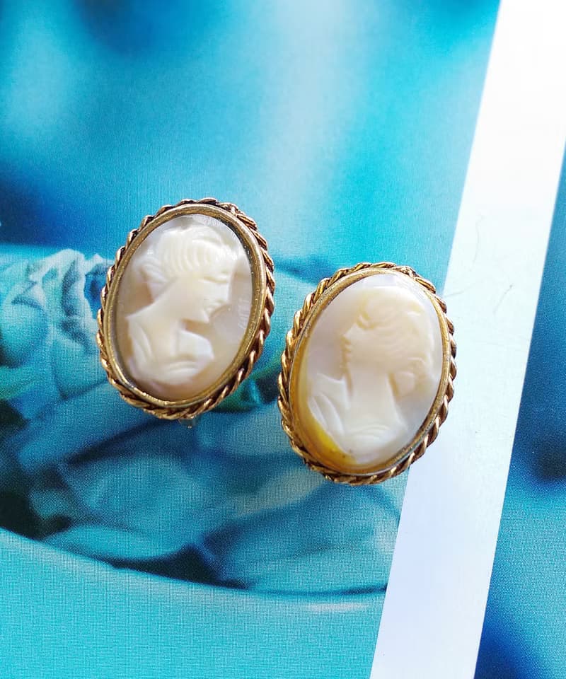 Vintage Jewelry 西洋古董飾品 CAMEO 手工 經典仕女 夾式耳環