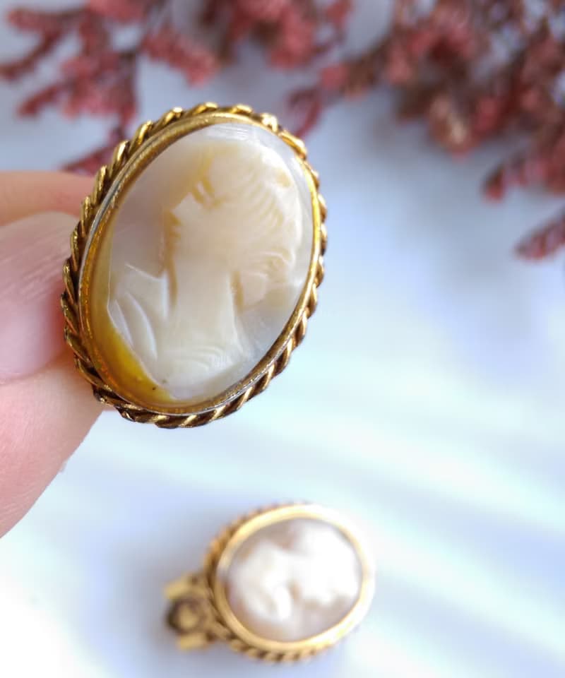 Vintage Jewelry 西洋古董飾品 CAMEO 手工 經典仕女 夾式耳環