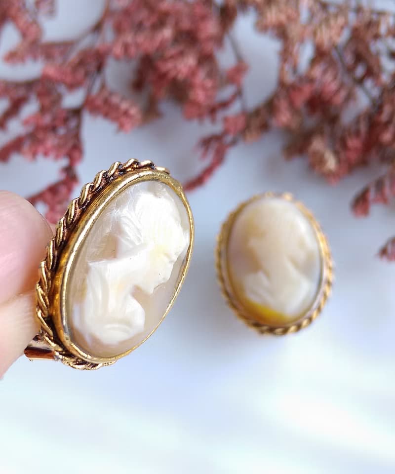 Vintage Jewelry 西洋古董飾品 CAMEO 手工 經典仕女 夾式耳環
