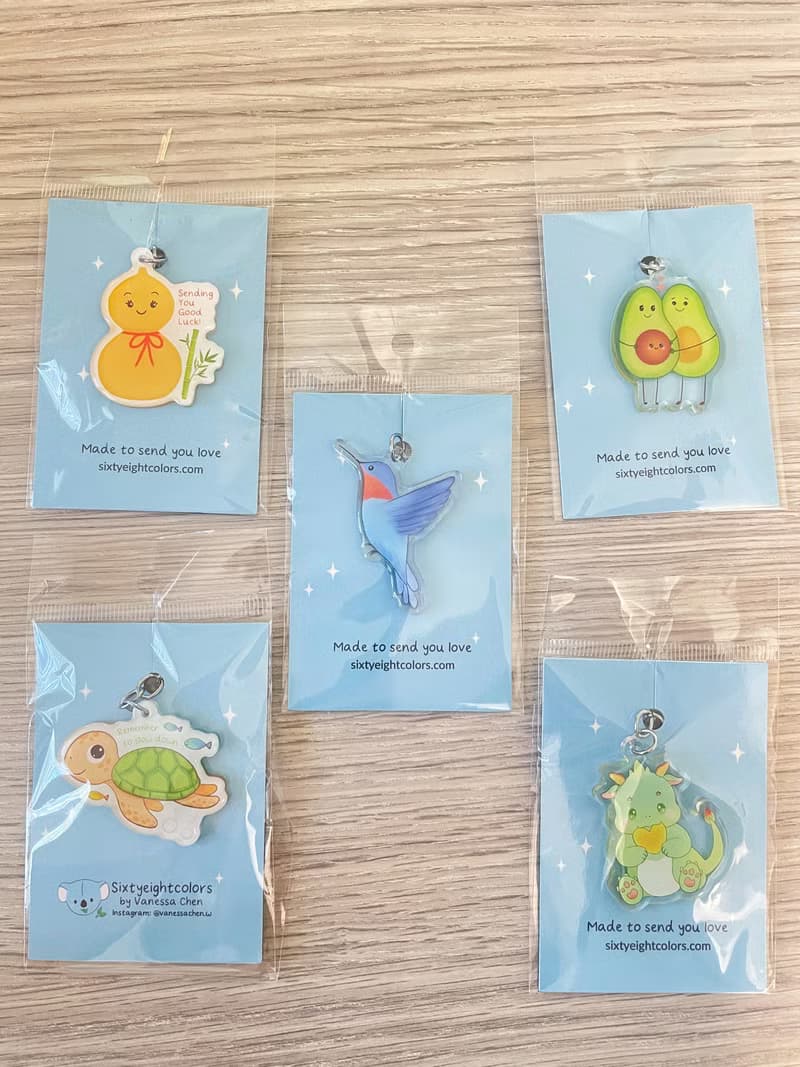 Cute Avocado Keychain for Expecting Parents, Whimsical Avocado Charm