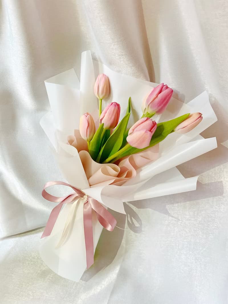 粉色鬱金香鮮花束  (限雙北快遞
