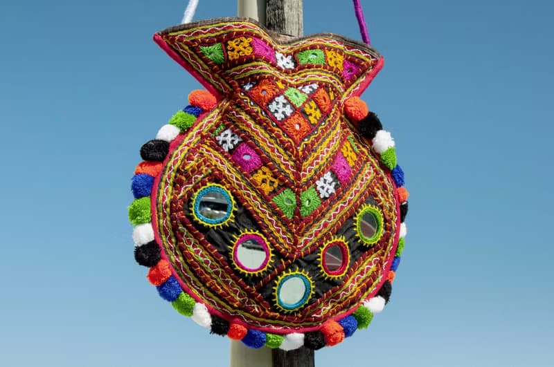 手工刺繡斜背包 民族風包 側背包 肩背包 手工包 刺繡包-沙漠幾何