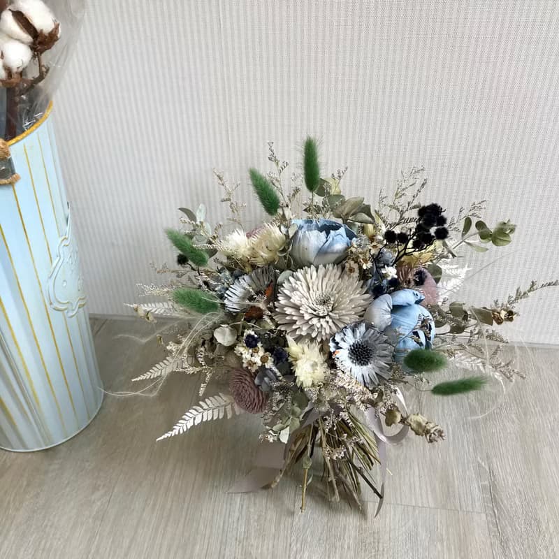 沉靜藍色霧灰乾燥花束 結婚捧花 外拍花束