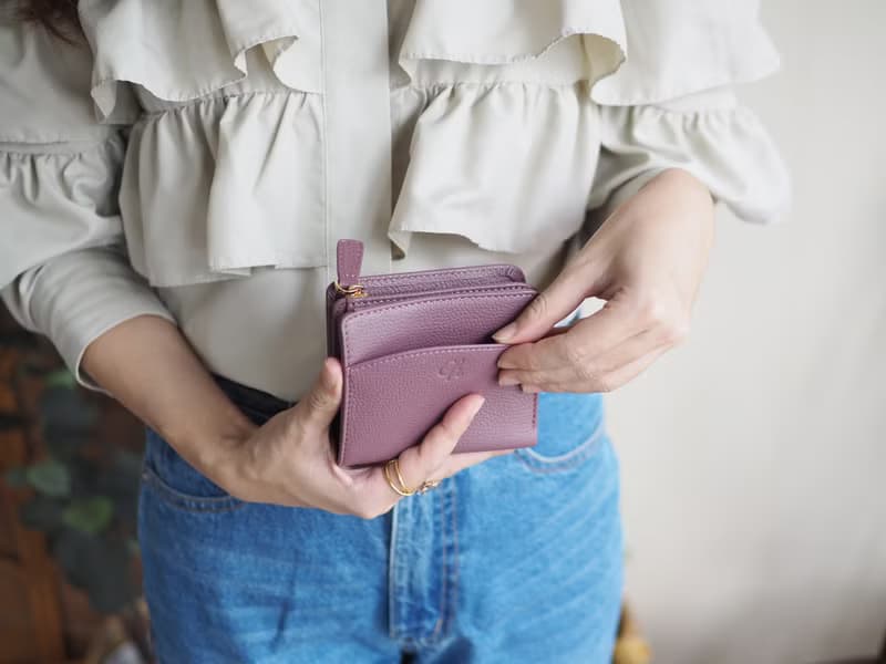 Anna (Grape): Mini wallet, short wallet, cow leather, Bifold Zipper, Purple