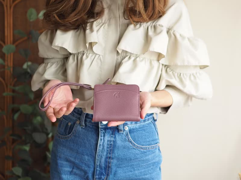 Anna (Grape): Mini wallet, short wallet, cow leather, Bifold Zipper, Purple