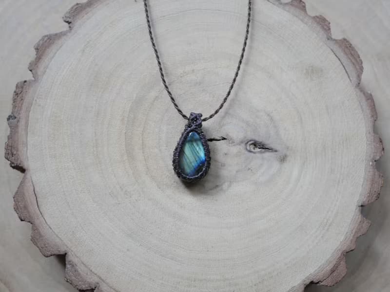 特價出清~N60~拉長石 l 南美蠟線 l 手工編織 l 項鍊