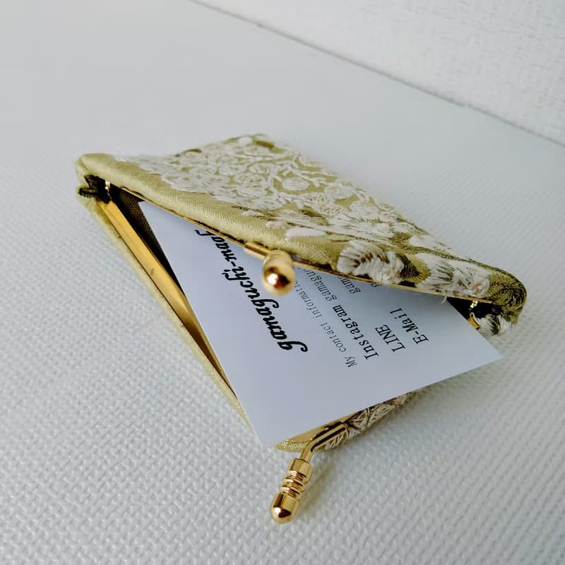 鶯色 刺繍名刺入れ
