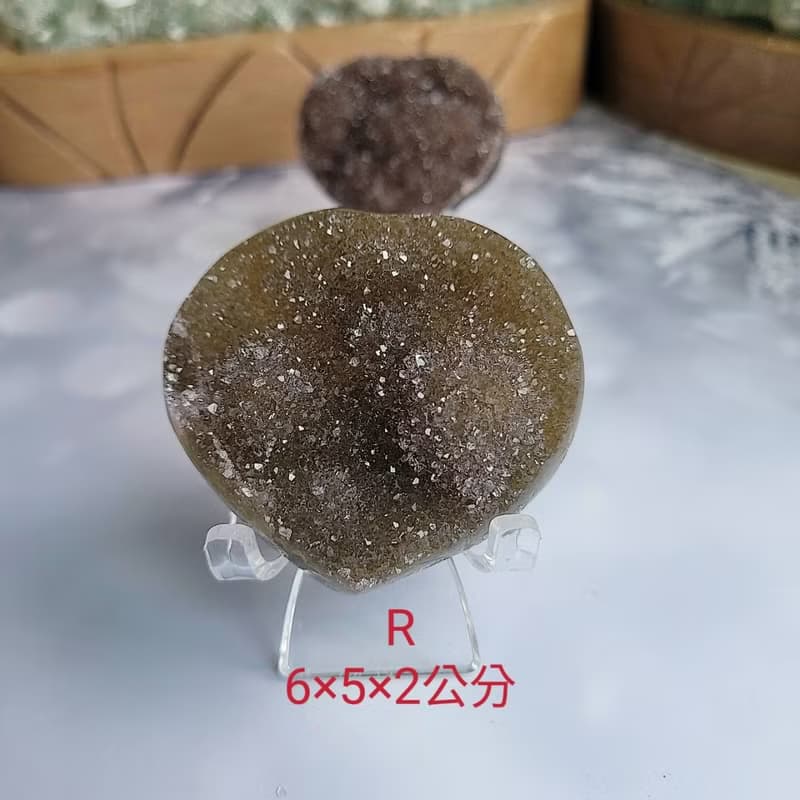 烏拉圭彩晶愛心/淨化消磁/招財納福/風水石(Q、R)