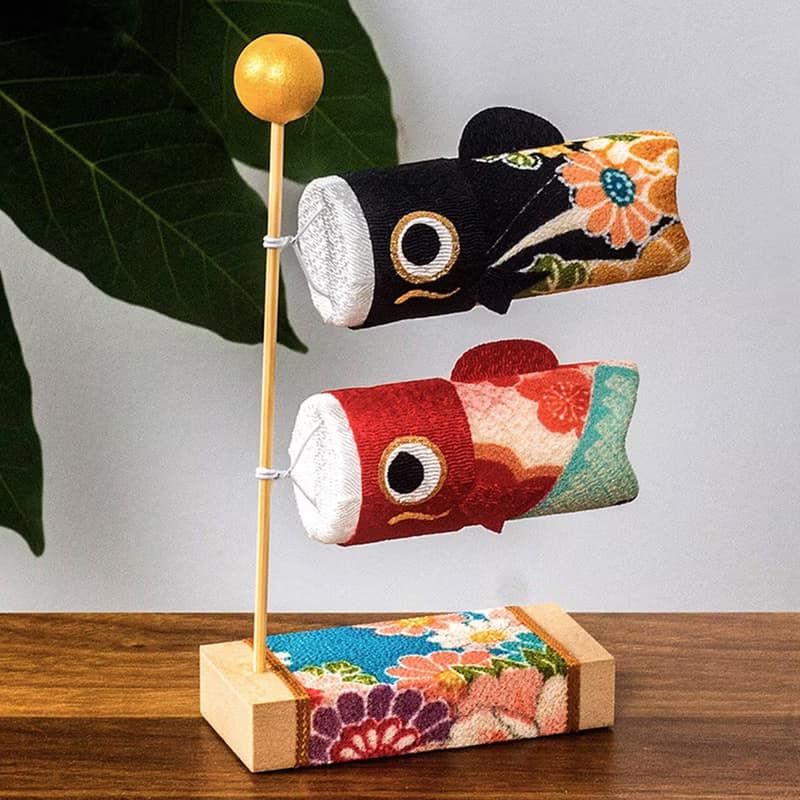 現貨 日本製 京都龍虎作手工絹布鯉魚旗招福錦鯉擺件送禮