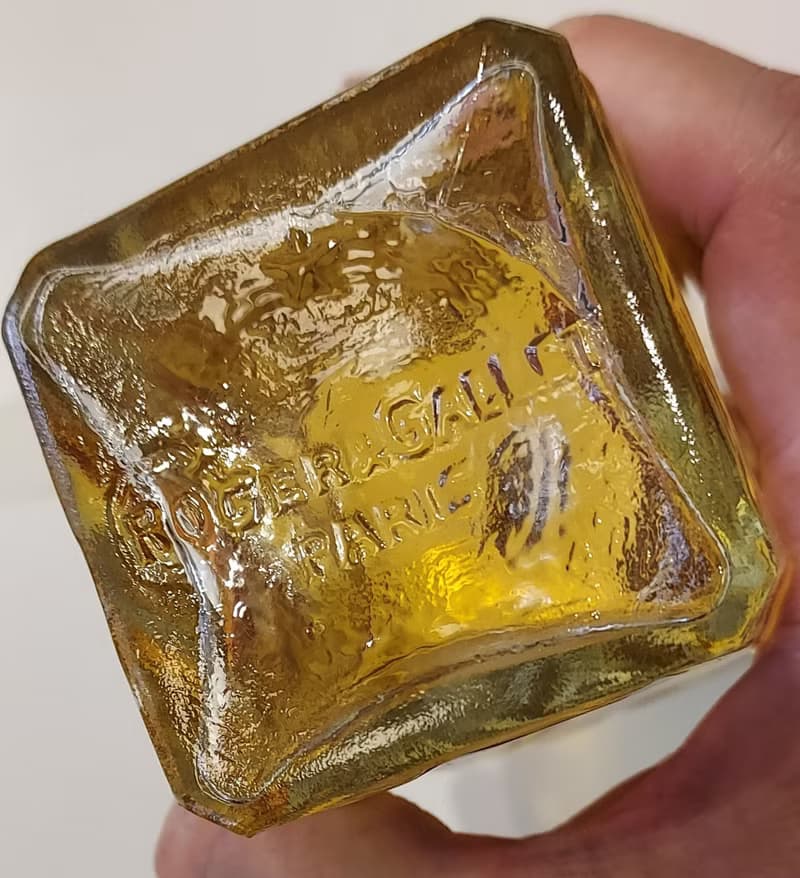 法國1862年創業 • ROGER&GALLET PARIS SANTALIA 全新古董香水