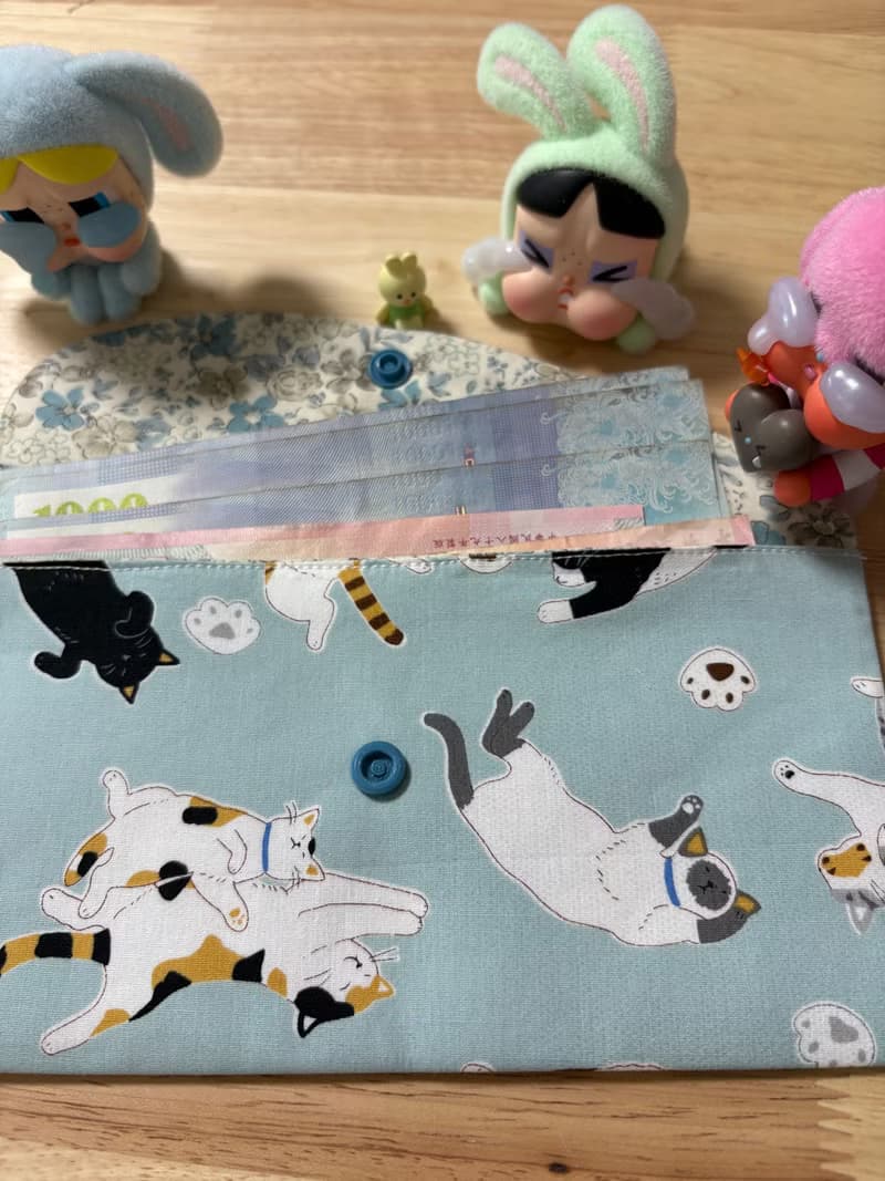 文青風優質萬用存摺袋 萌寵渡假中  魅力藍  美好夏季 禮物 收納