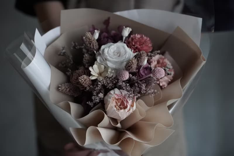 溫柔奶茶永生玫瑰花束