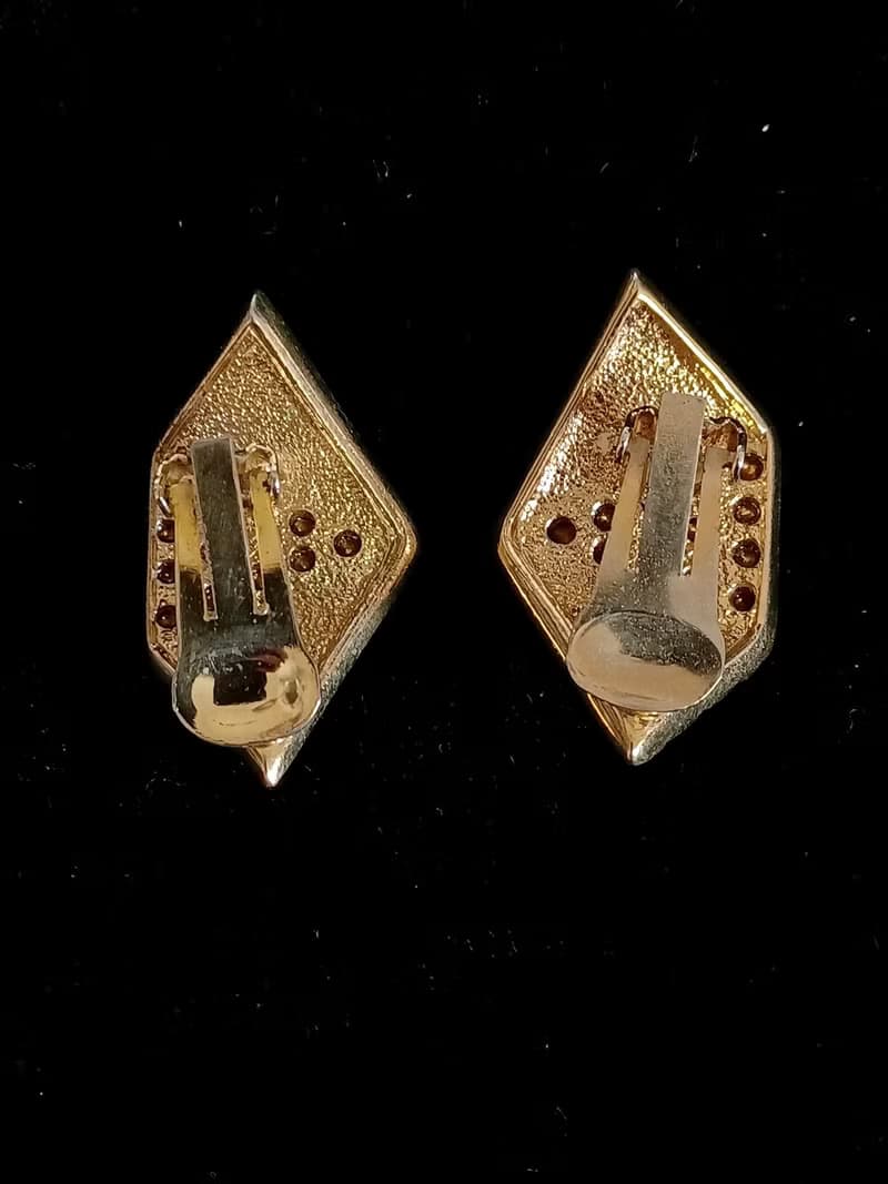 vintage jewelry  時尚設計立體錐形萊茵鑽 夾式耳環
