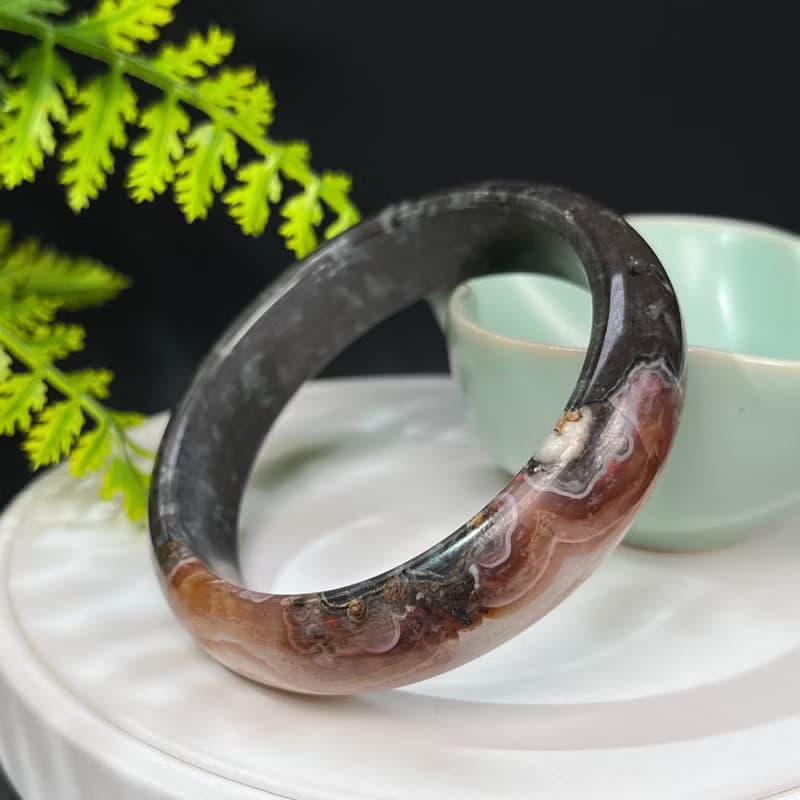 鐵皮南紅瑪瑙手鐲61MM 玉化紅白料鴻運當頭赤玉手環 古樸厚重