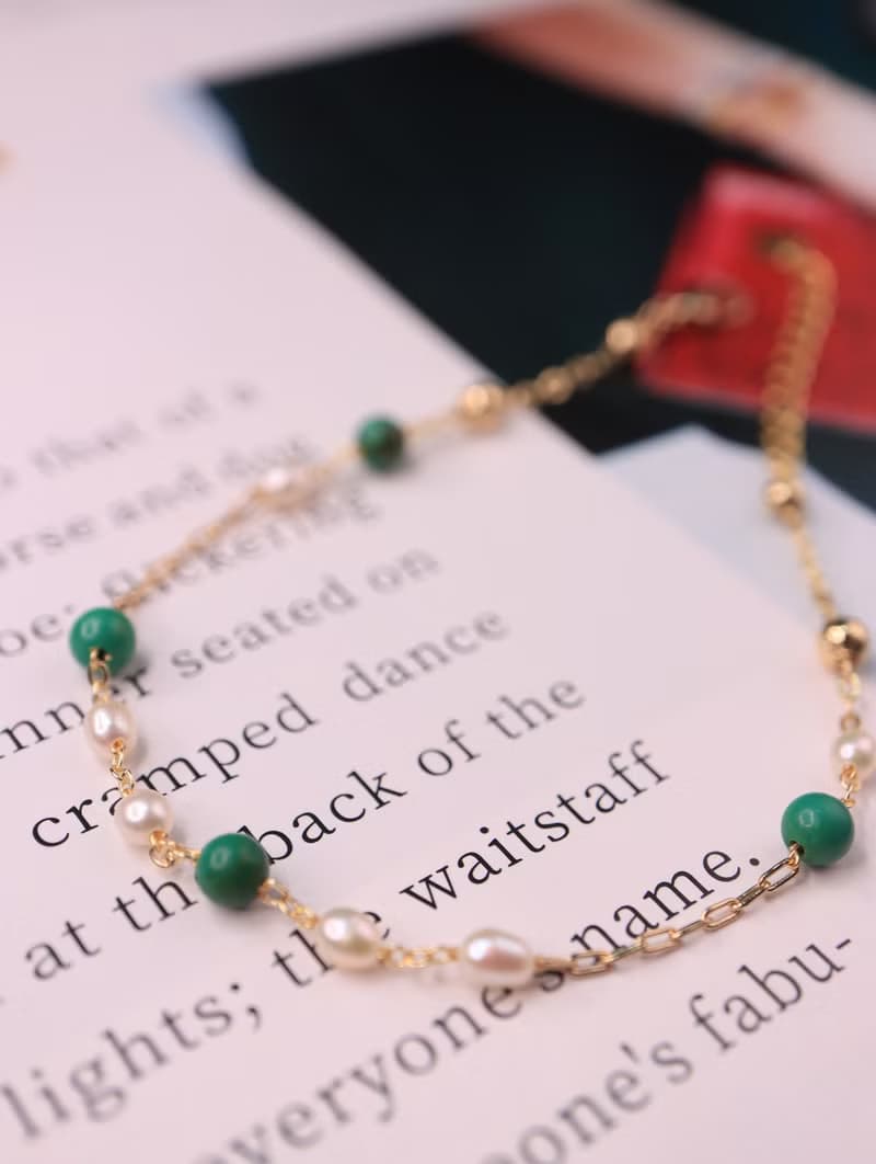 綠松石 × 強光小米珍珠  14K金鍊手鍊 細膩優雅的氣質之選