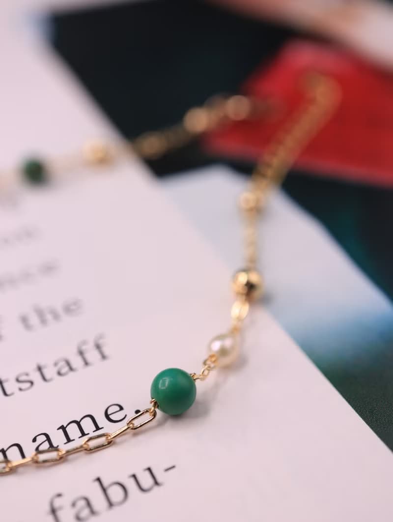 綠松石 × 強光小米珍珠  14K金鍊手鍊 細膩優雅的氣質之選